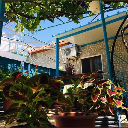 Relaxation Place Hotel Himare Exterior photo