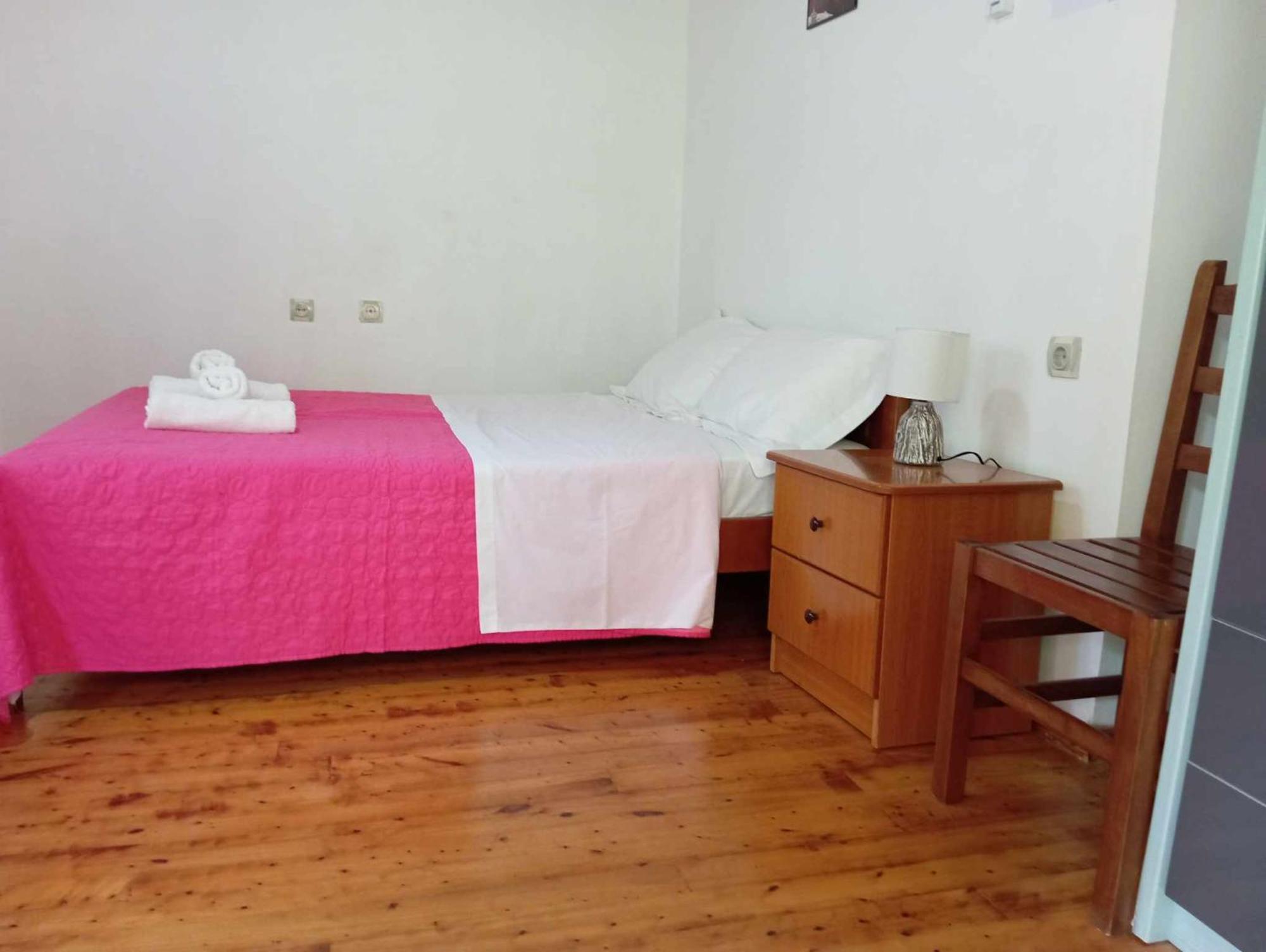 Relaxation Place Hotel Himare Exterior photo