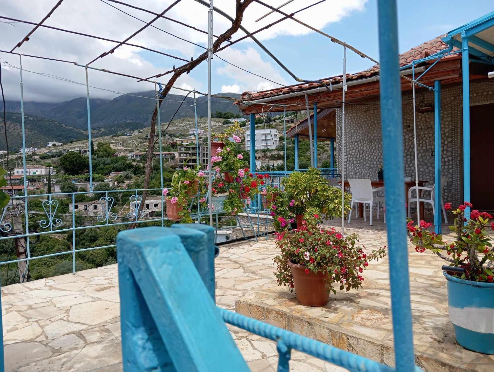 Relaxation Place Hotel Himare Exterior photo